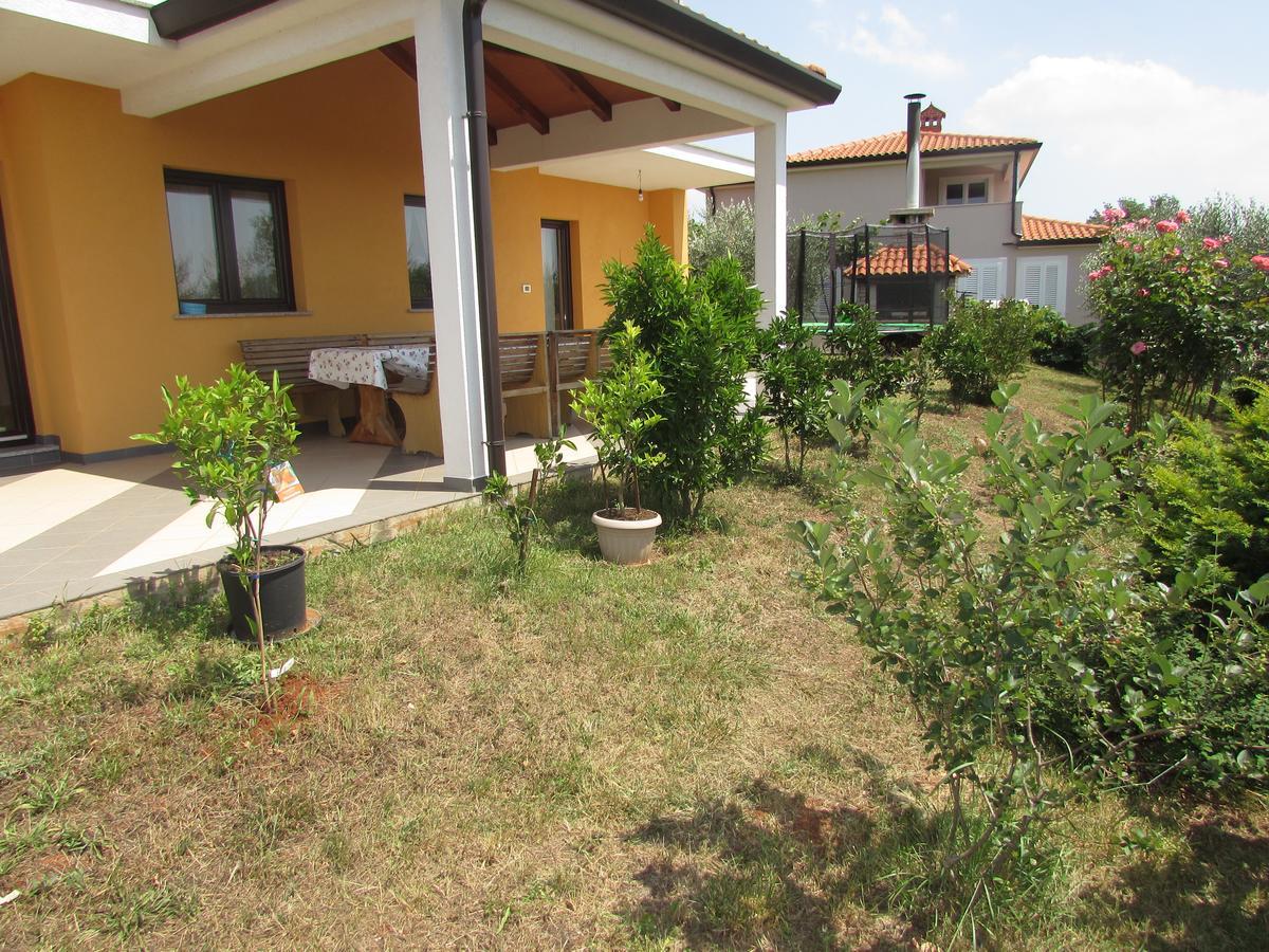 Apartments Goga Umag Exterior foto